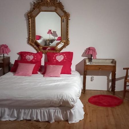 Les Demeures De La Laigne Bed & Breakfast Allas-Bocage Dış mekan fotoğraf