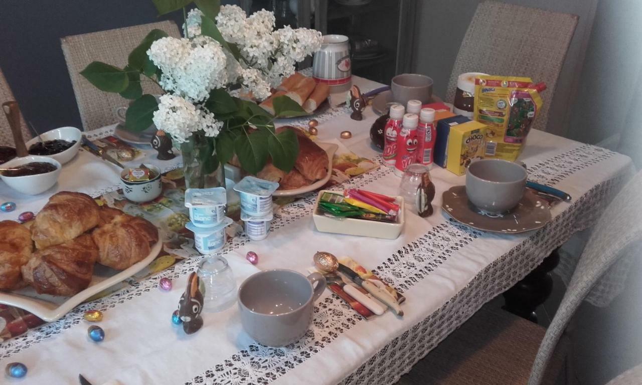 Les Demeures De La Laigne Bed & Breakfast Allas-Bocage Dış mekan fotoğraf