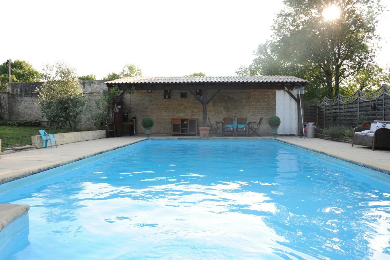 Les Demeures De La Laigne Bed & Breakfast Allas-Bocage Dış mekan fotoğraf